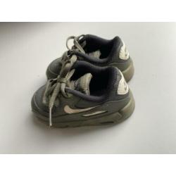 Nike air Max 25 groen