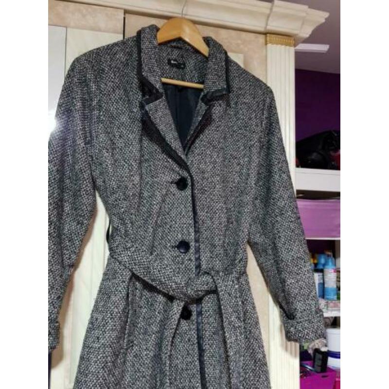 Als nieuw winterjas van het merk Flame maat XL te koop!!!