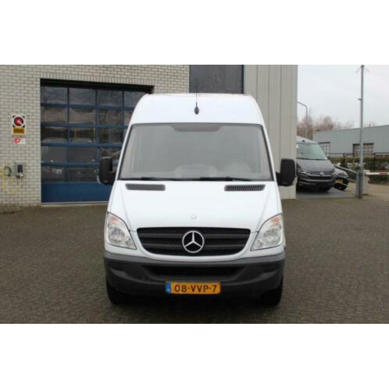 Mercedes-Benz Sprinter 211 CDI 366 L2H2 Airco, Trekhaak