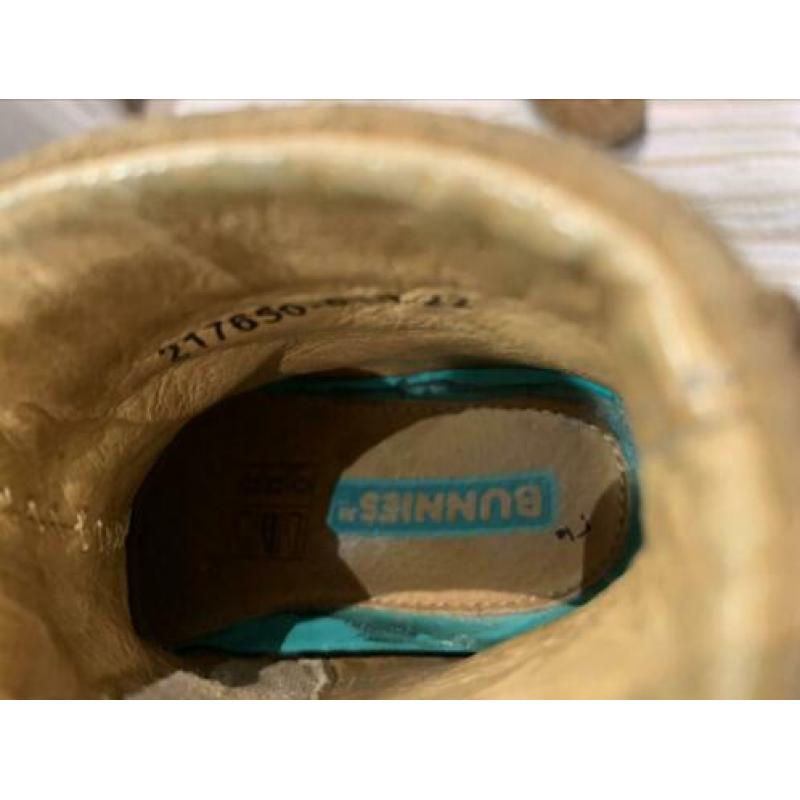 Schoenen bunnies maat 22