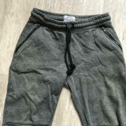 Grijze joggingbroek | C&A | Maat 152