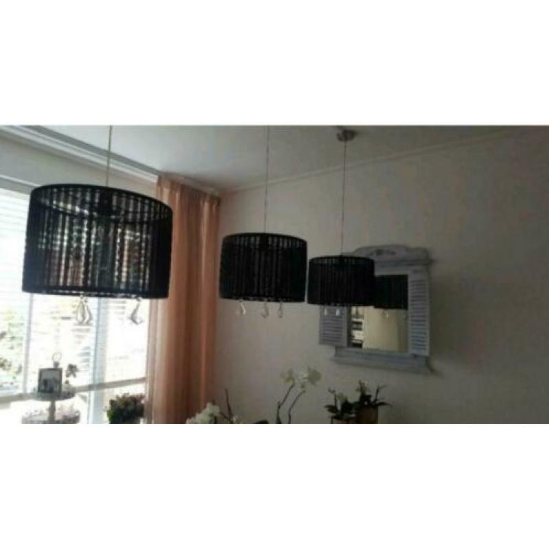 3 mooie zwarte organza lampenkappen met glazen kettinkjes