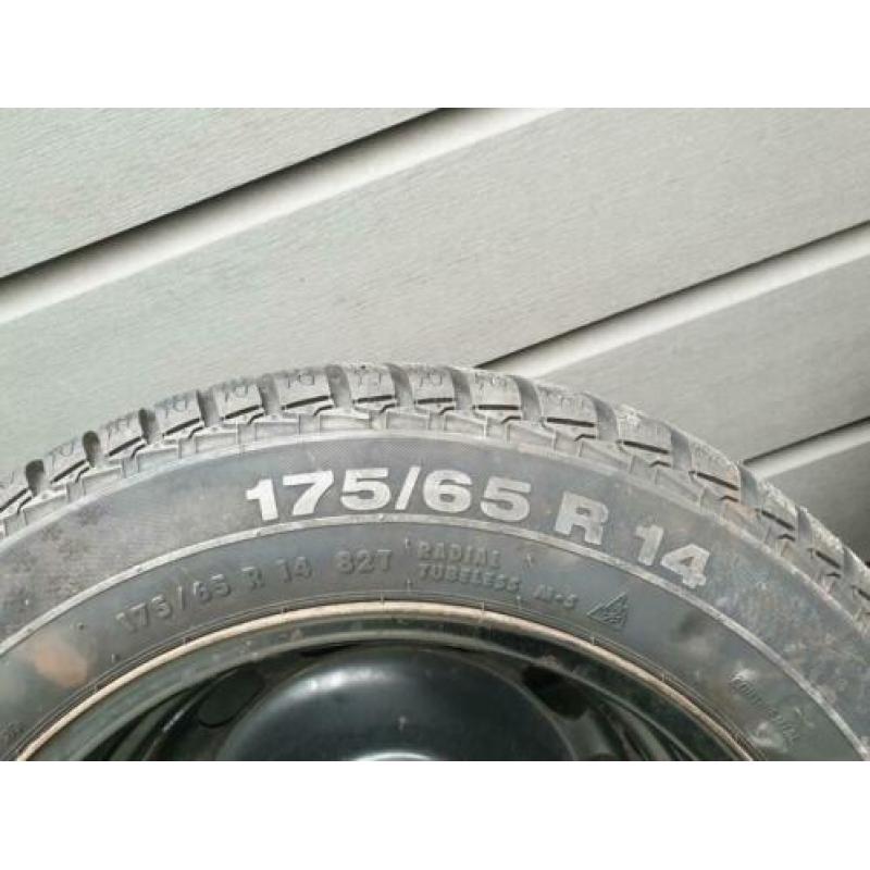 Mazda 14inch winterbanden