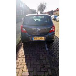 Opel Corsa 1.4 16V 5D 2014 Grijs