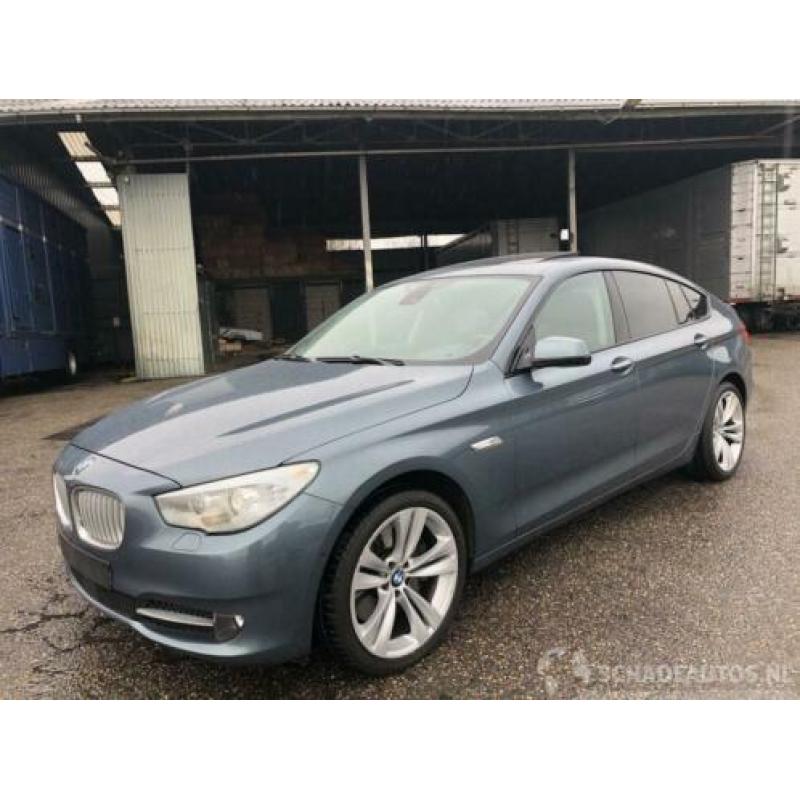 BMW 5 Serie GT gran turismo 550i V8 32v Twin-Power Turbo 300