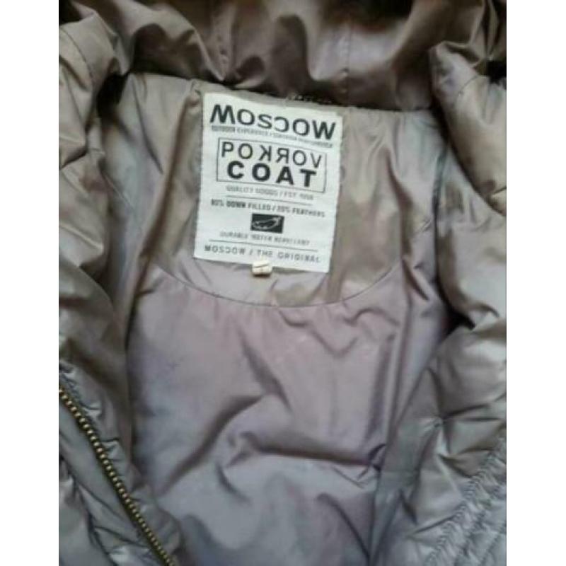Werkelijk een zo goed als nieuwe lange MOSCOW jas. Maar M.