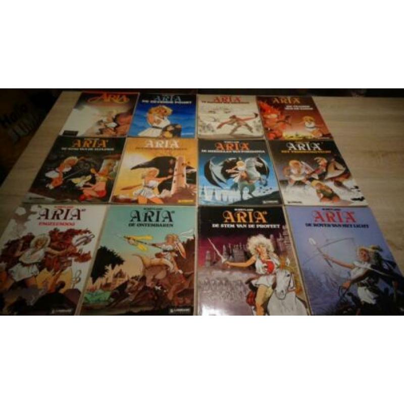 Aria stripboeken 24 stuks (zeer) goede tm zgan staat