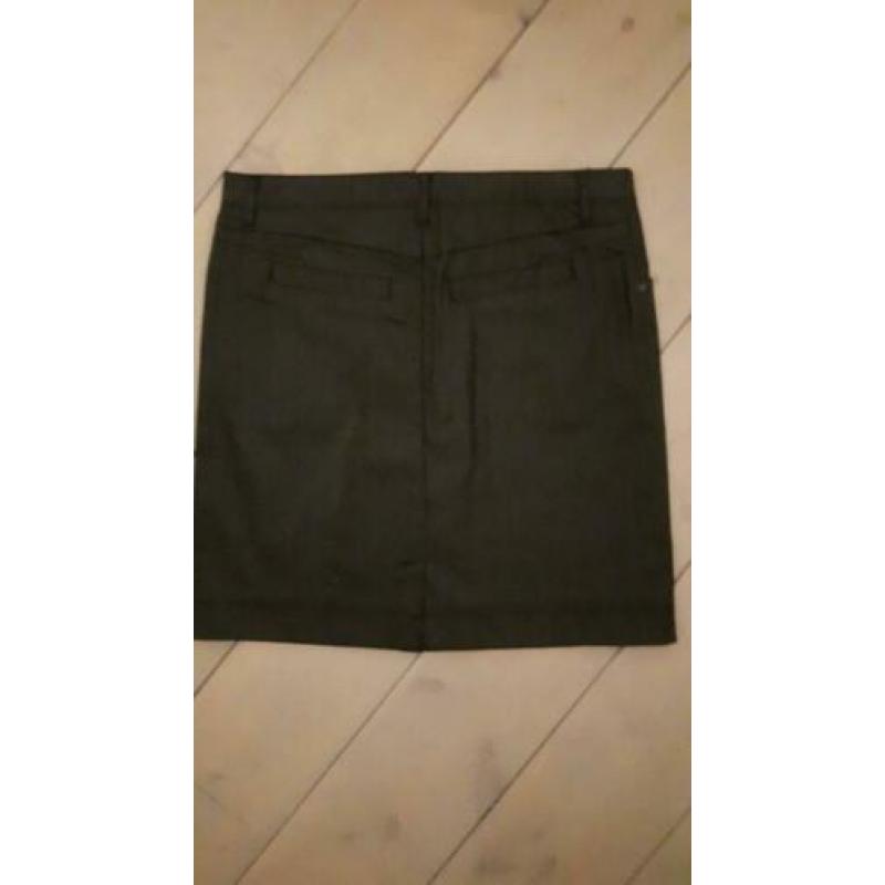 Dames minirokjes zwart en jeans oa superstar vero moda zgan