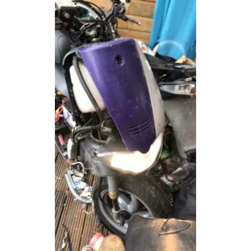 Runner 180cc frame met nl kenteken