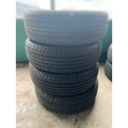 215/65/r16 auto-zomerbanden 16"