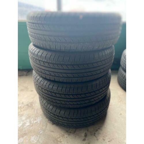 215/65/r16 auto-zomerbanden 16"