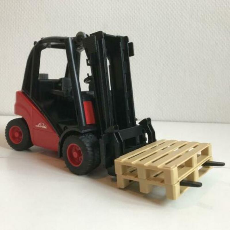 Bruder Linde vorkheftruck (Bruder 02511)