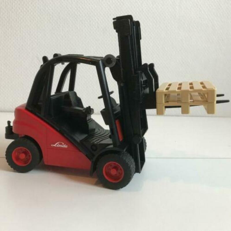 Bruder Linde vorkheftruck (Bruder 02511)