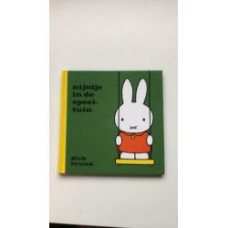 6 nijntje boeken.