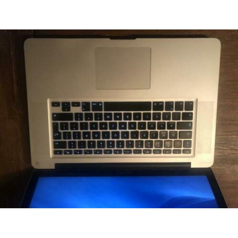 Apple MacBook Pro 250GB SSD 15 inch Mid 2012