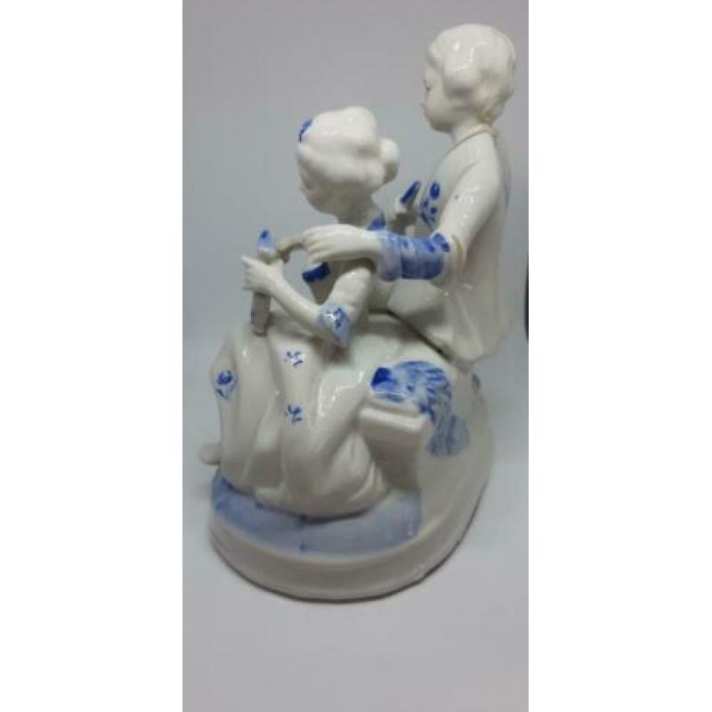 Delfts blauw beschilderd Dresden porcelein beeldjes