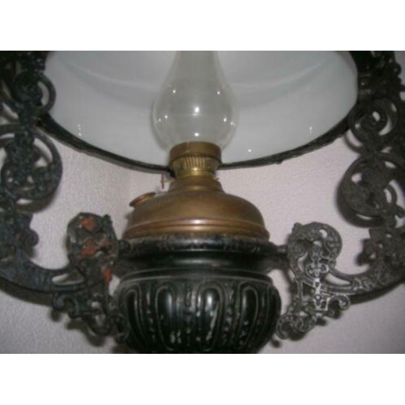 antieke olielamp
