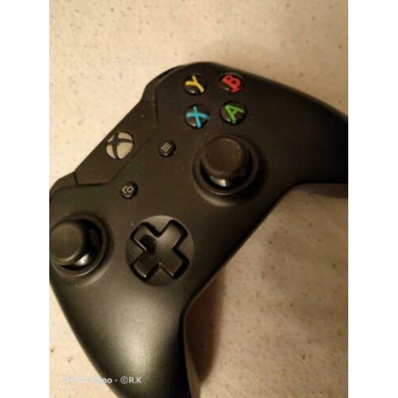 Xbox one 500 GB met controller