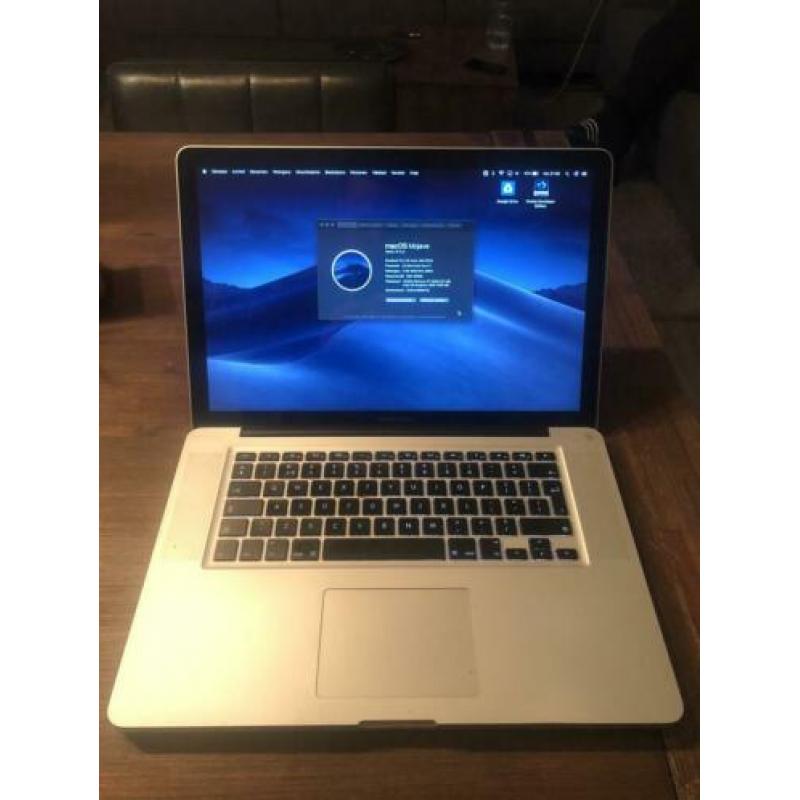 Apple MacBook Pro 250GB SSD 15 inch Mid 2012