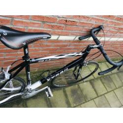Mooie nette Xtrail racefiets