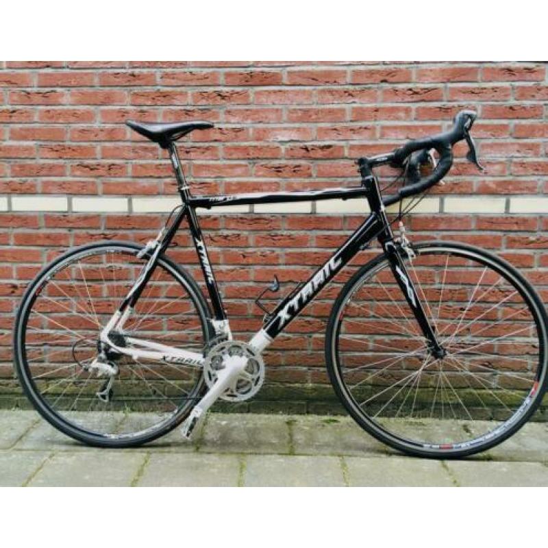 Mooie nette Xtrail racefiets