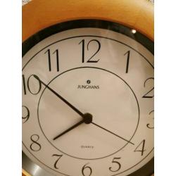 Junghans quartz wandklok