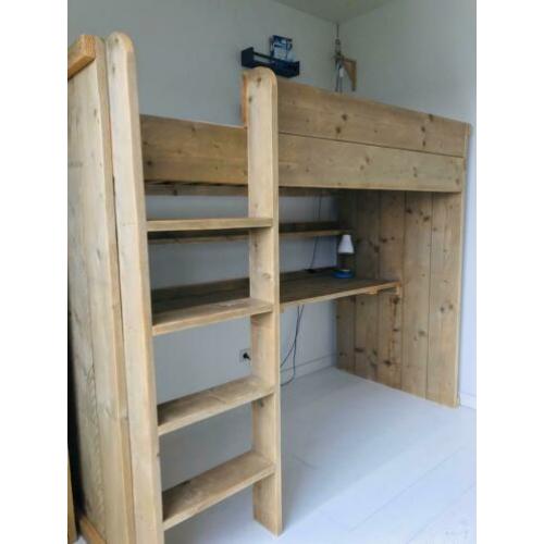 Hoogslaper Steigerhout