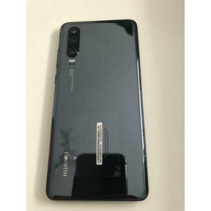 Te koop: zeer nette Huawei p30