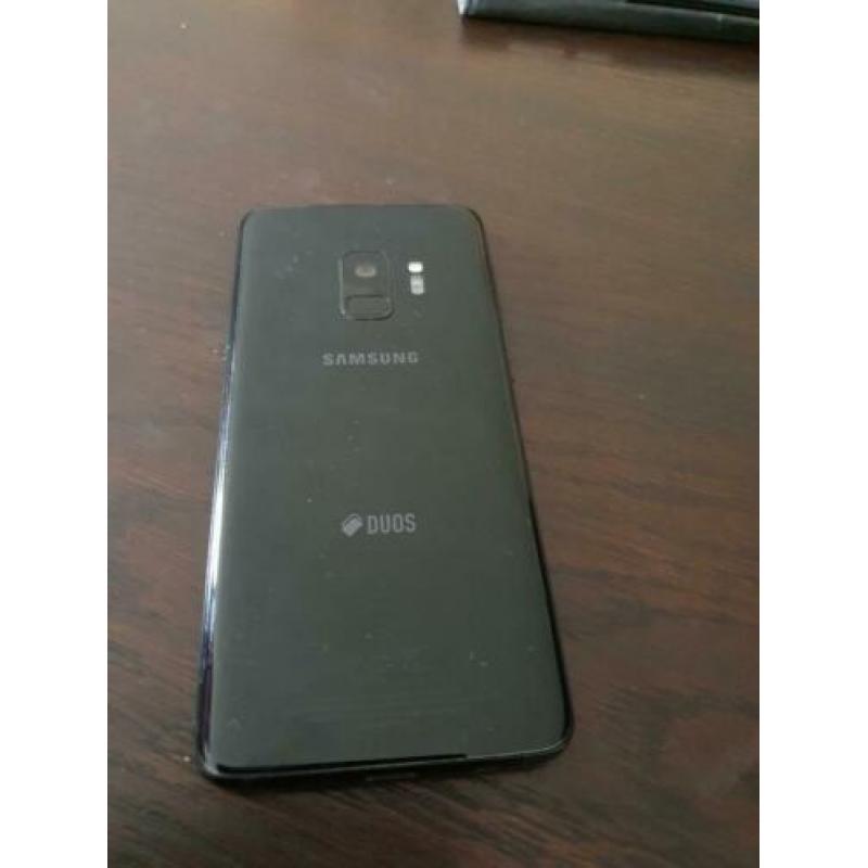 S9 64gb €180