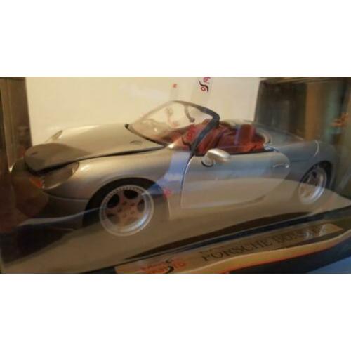 Porsche Boxter zilver Maisto Special Edition 1:18
