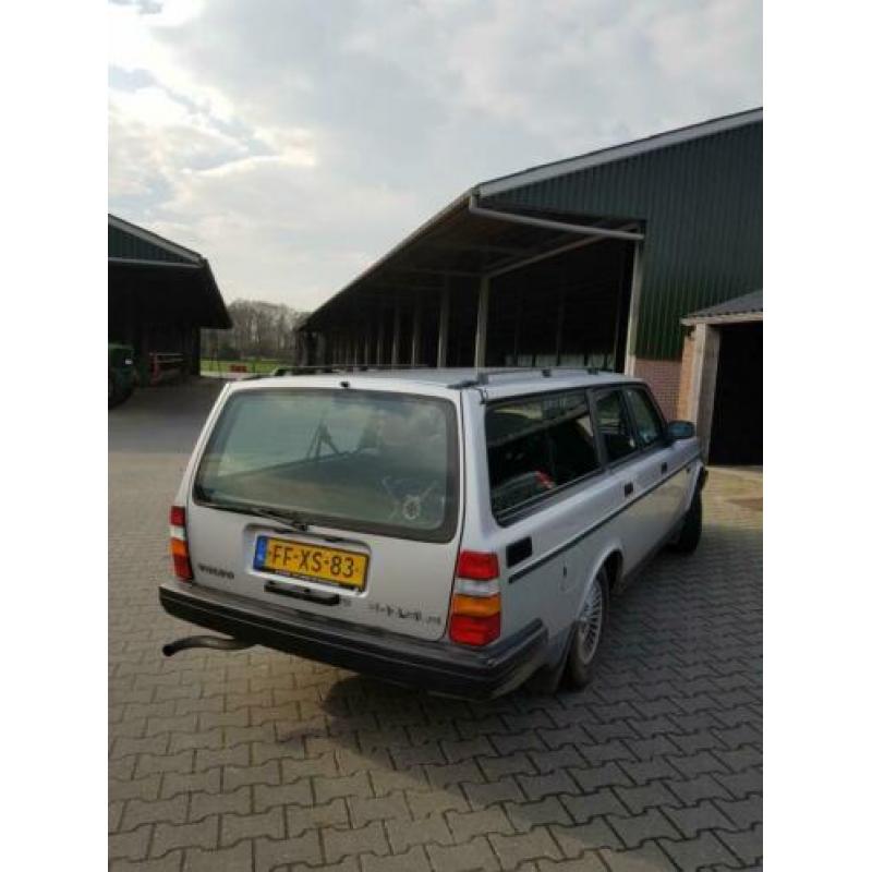 Volvo 240 GLE uit 1992
