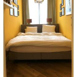 boxspring bed 210 x 180 (nieuw)