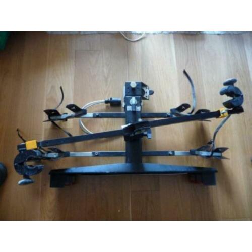 3 fietsendragers voor elk 2 fietsen o.a Hawk Spinder