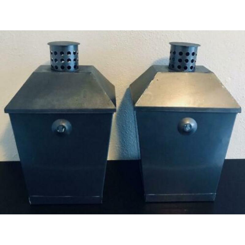 2 Grijze Metallic Wandlantaarns