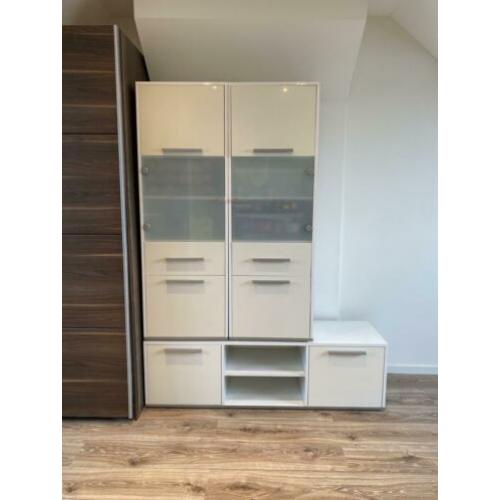 Tv-meubel en bijbehorende kasten (wit hoogglans) te koop!