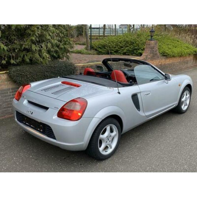 TOYOTA MR2 cabriolet 84.000 km