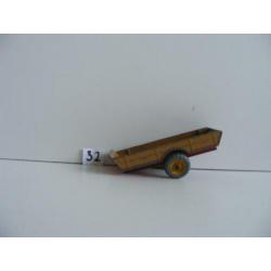 Halesowen farm trailer, dinky toys, incompleet (32)