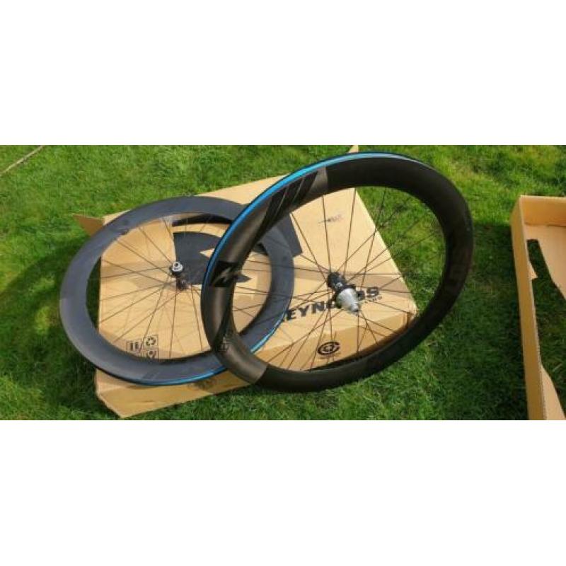 Reynolds 65 Aero Carbon Clincher Disc Brake Wheelset 2019