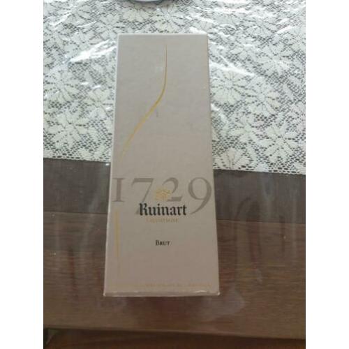 Champagne fles in gift box