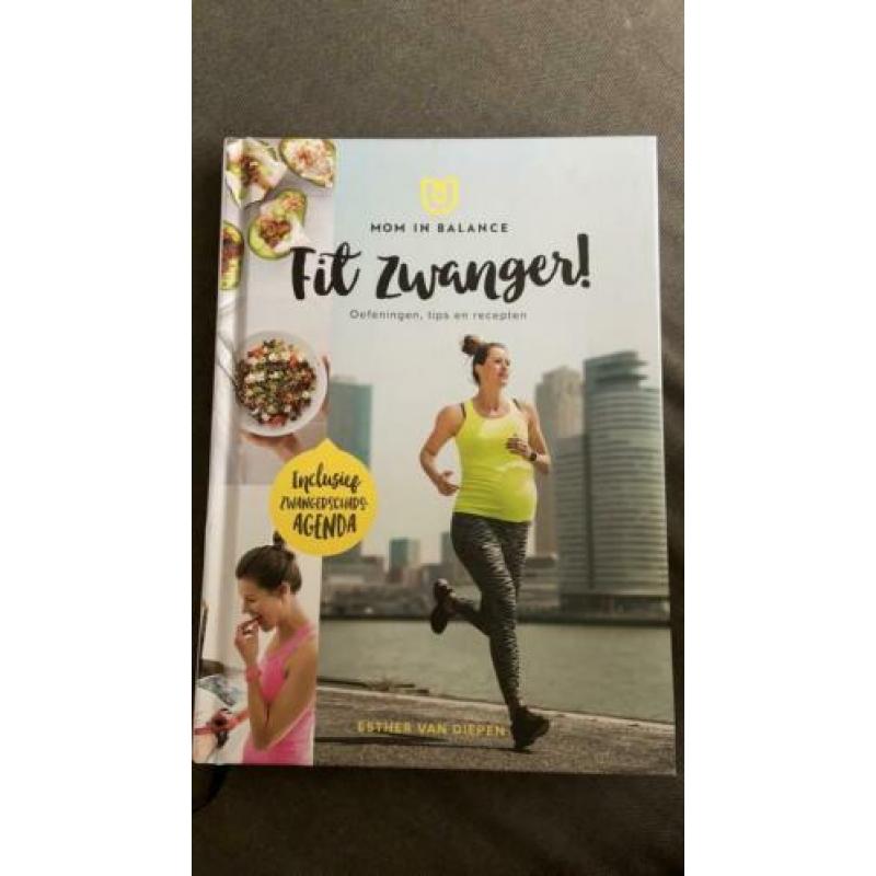 Fit zwanger mom in balance