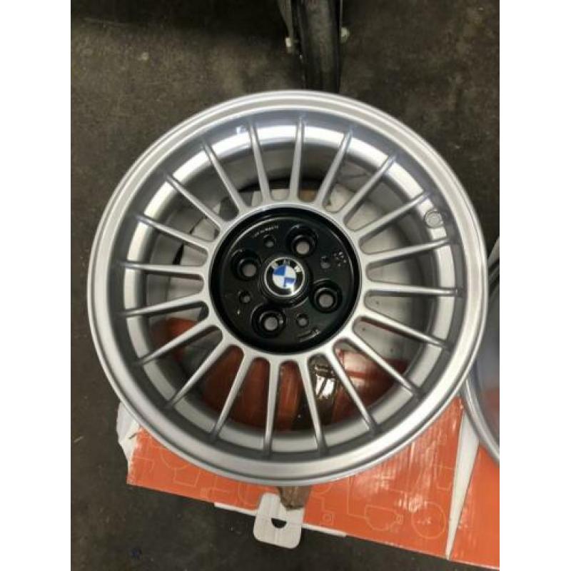 E30 4x100 15 inch