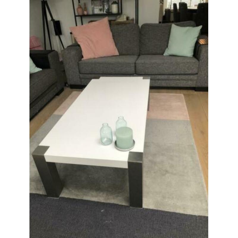 Moderne eettafel hoogglans wit 220 x 100 en salontafel
