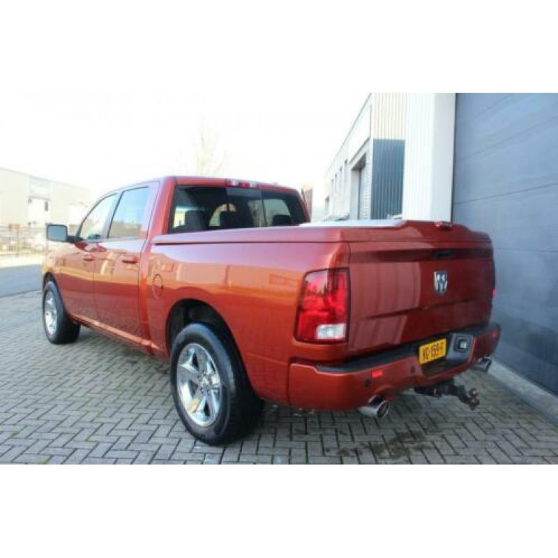 Dodge Ram 1500 5.7 V8 Hemi Quad Cab 6'4 /Navigatie/Sunroof/T