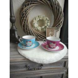 2 Brocante Kop & Schotels van Lief ** Mimosa **