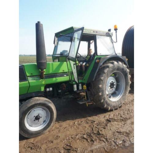 Deutz DX 90 tractor