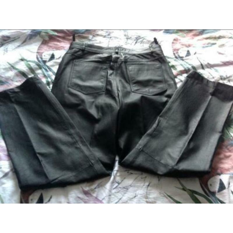 Te koop leer broek