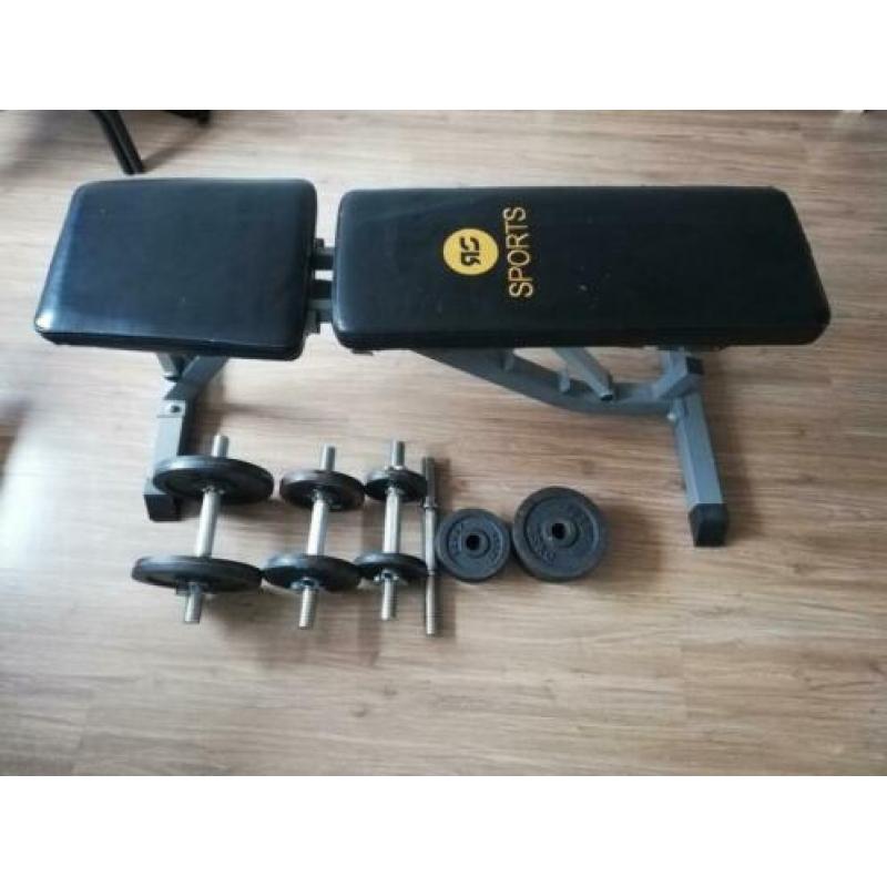 Sport bankje plus dumbells en schijven totaal 32,5 kg