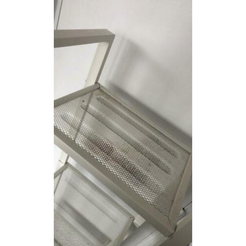 Opbergrek / badkamer rek ijzer