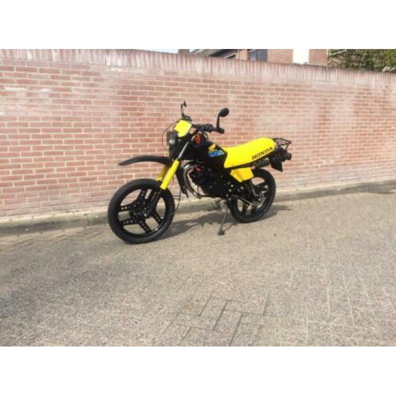 Brommer Honda Mt 5