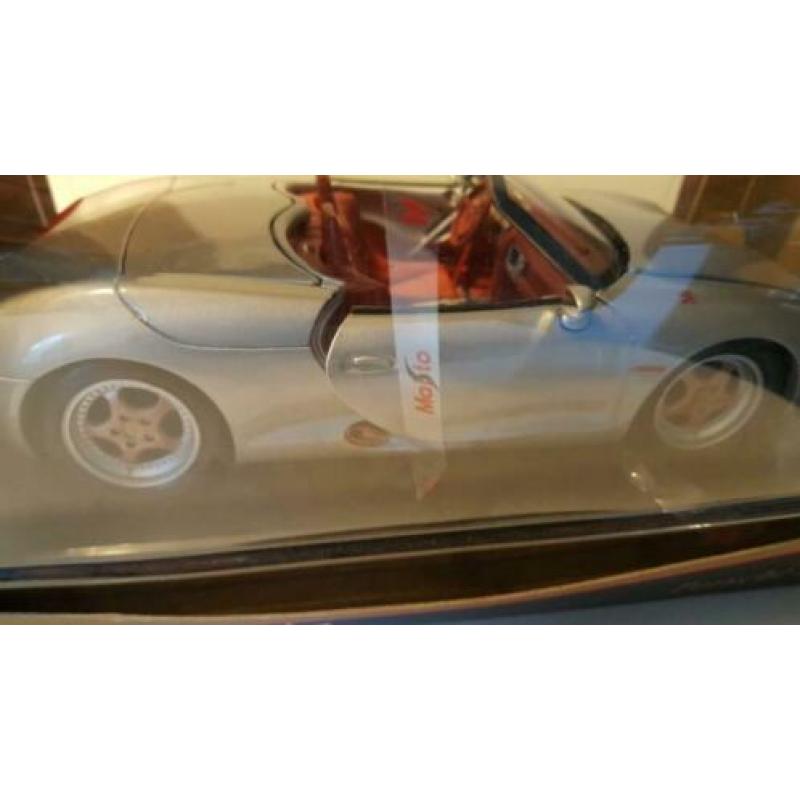 Porsche Boxter zilver Maisto Special Edition 1:18